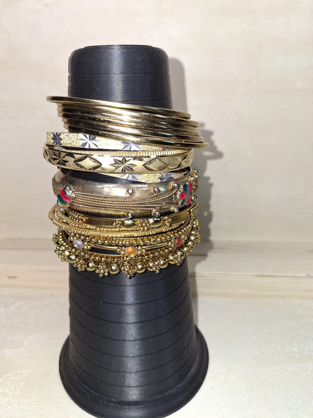 Gold-Tone Women’s Bangle Bracelet Set